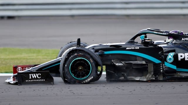 Mercedes-Pilot Lewis Hamilton war vor zwei Wochen in Silverstone der Reifen geplatzt.