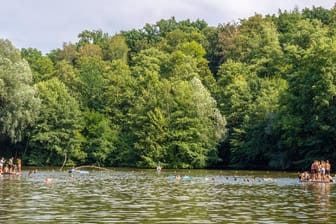 Ein Badesee (Symbolbild): In Mainz wird wohl kein Baggersee zum Baden entstehen.