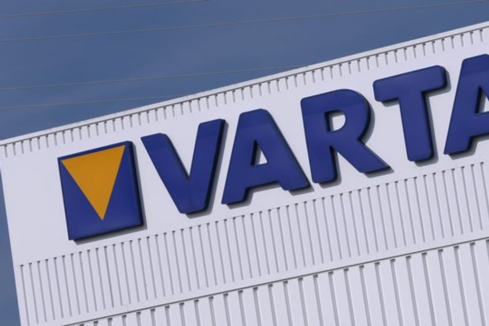 Varta-Zentrale in Ellwangen (Symbolbild): Das Unternehmen profitiert vom Boom kabelloser Kopfhörer.