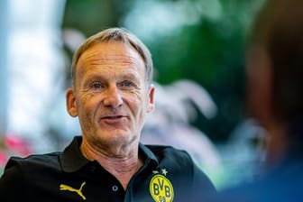 Geht fest vom Sancho-Verbleib in Dortmund aus: BVB-Boss Hans-Joachim Watzke:.