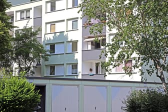 Gebäude zur Wohnraumbeschaffung im Hagener Ortsteil Vorhalle: Wohnhäuser eines großes Vermieters in dem Viertel wurden erneut auf Misstände untersucht.