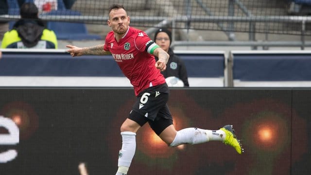 Marvin Bakalorz wird Hannover 96 verlassen.