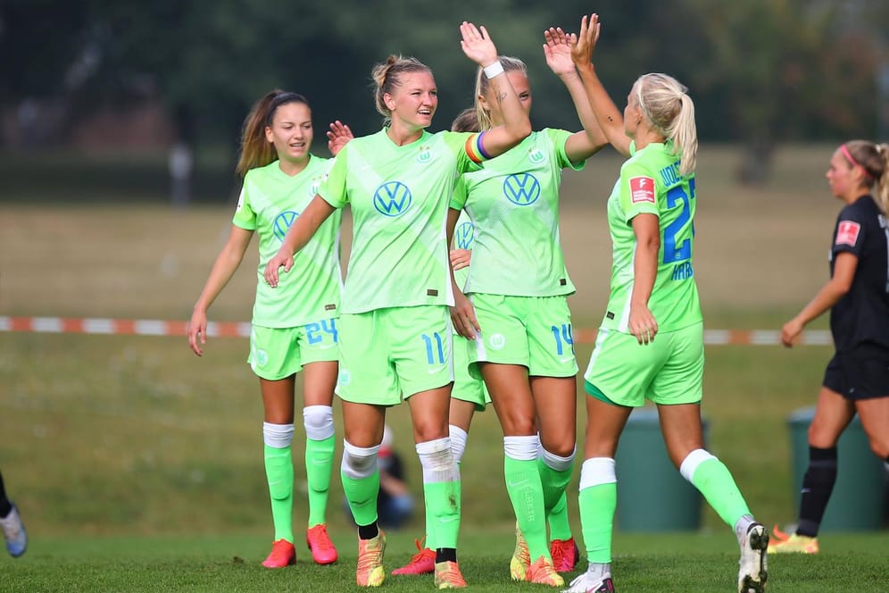 Die VfL-Frauen: Fünf Tore haben sie im Testspiel gegen Frankfurt geschossen.