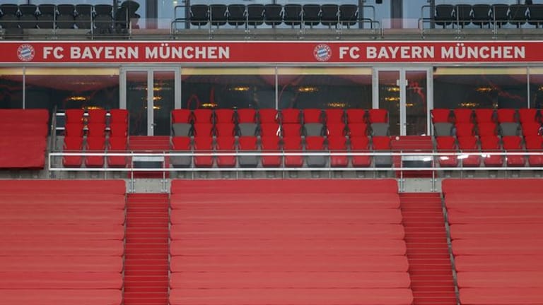 Auch beim FC Bayern bleiben die Plätze im VIP-Bereich leer.