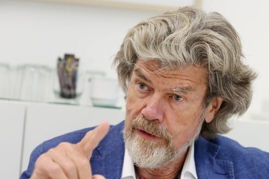 Bergsteiger Reinhold Messner kann nach eigenen Worten nicht schwimmen.