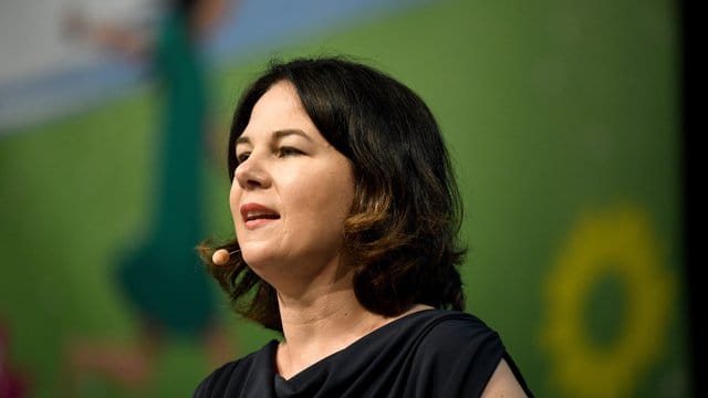 Annalena Baerbock, Bundesvorsitzende Bündnis 90/Die Grünen, spricht beim Landesparteitag der Grünen in Dortmund. Annalena Baerbock, Bundesvorsitzende Bündnis 90/Die Grünen, spricht beim Landesparteitag der Grünen in Dortmund.