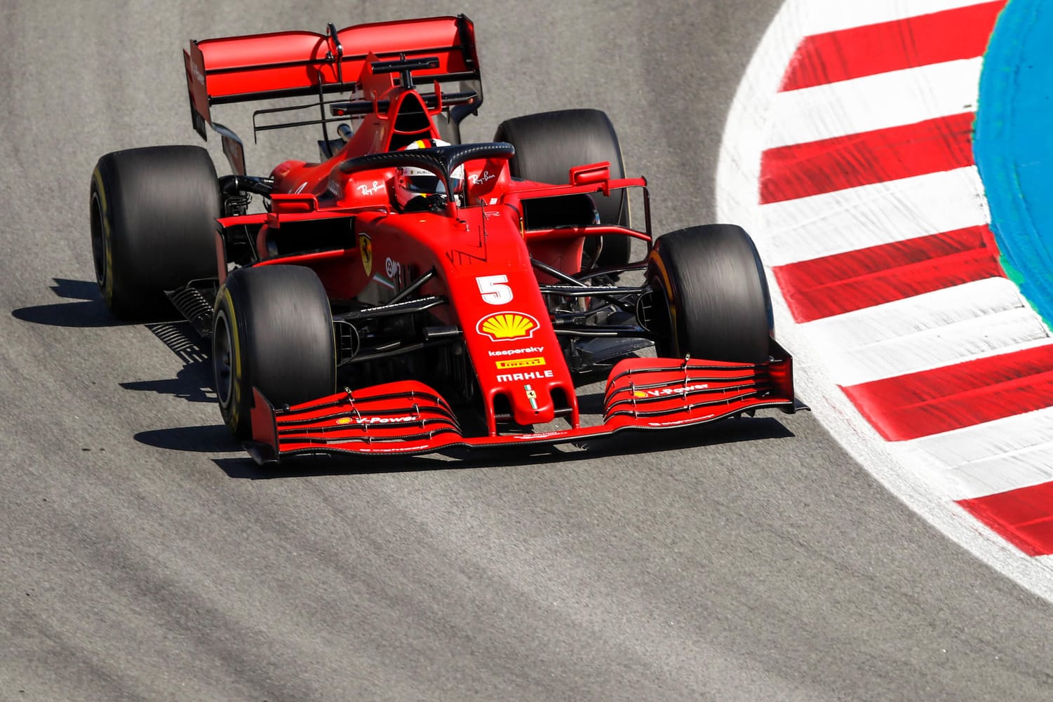 Sebastian Vettel auf der Strecke in Barcelona.