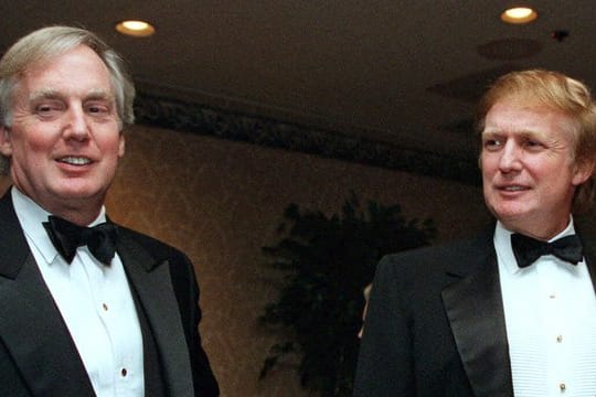 US-Präsident Donald Trump (r) 1999 mit seinem Bruder Robert.