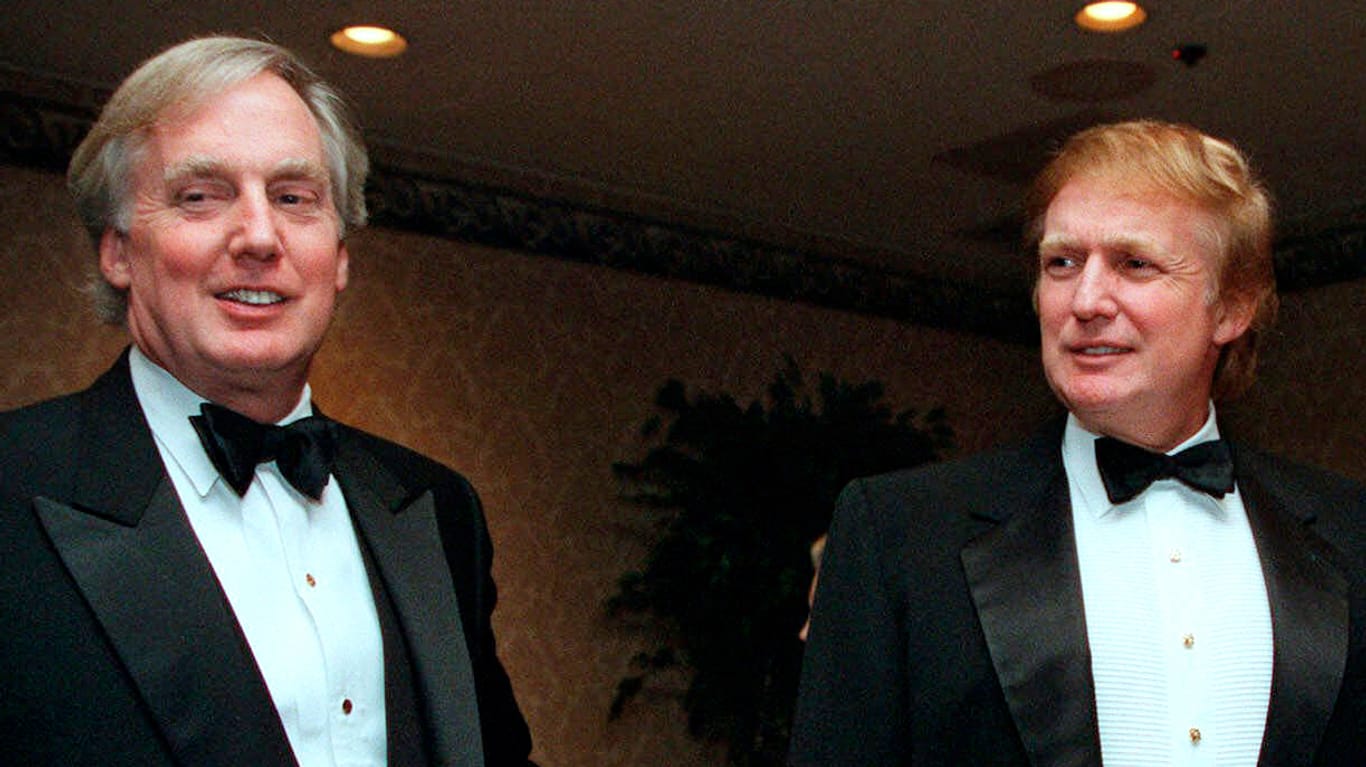 Robert (l.) und Donald Trump: Die beiden Unternehmer standen sich nah. Nun ist Robert im Alter von 71 Jahren gestorben.