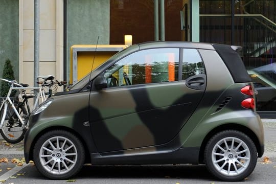 Ein Kleinwagen aus dem Fuhrpark der Bundeswehr.