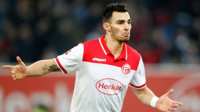 Düsseldorfs Abwehrchef Kaan Ayhan wechselt zum italienischen Erstligisten US Sassuolo. Düsseldorfs Abwehrchef Kaan Ayhan wechselt zum italienischen Erstligisten US Sassuolo.