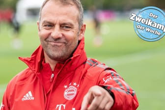 Hansi Flick hat allen Grund zur Freude.Mit dem FC Bayern ist er in den letzten 28 Spielen ungeschlagen geblieben und hat davon die letzten 19 allesamt gewonnen, zuletzt mit 8:2 gegen Barcelona.