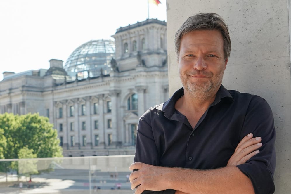 ARD-Sommerinterview mit Robert Habeck: Der Grünen-Chef macht eine Kampfansage an die Union.