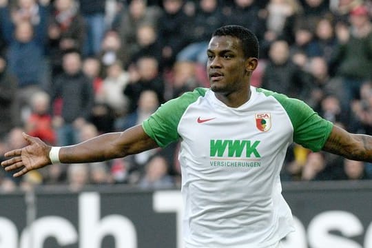 Verlängerte beim FC Augsburg und wird nach Bielefeld verliehen: Sergio Córdova.