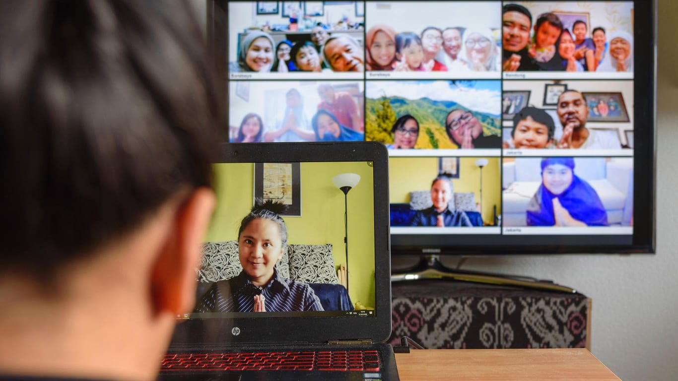 Digitales Treffen: Auch gemeinsam mit der Familie kann per Zoom gefeiert werden.