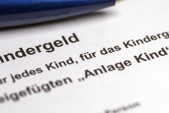 Eltern, die Kindergeld bekommen, können ab dem 7.