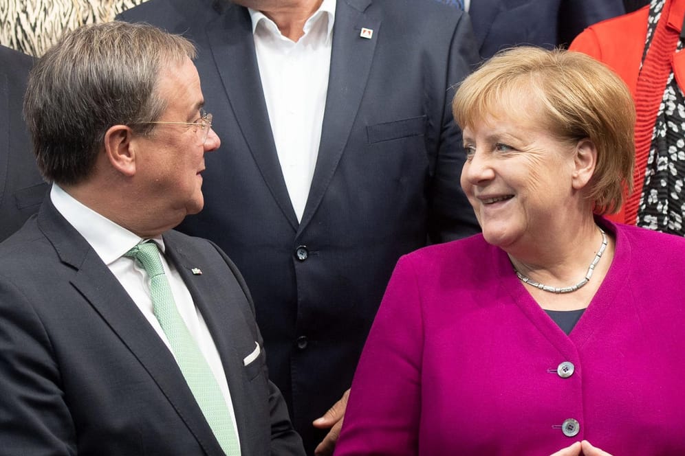 Armin Laschet und Kanzlerin Angela Merkel: Für Laschets Bewerbung um den CDU-Vorsitz wird das Treffen besonders wichtig.