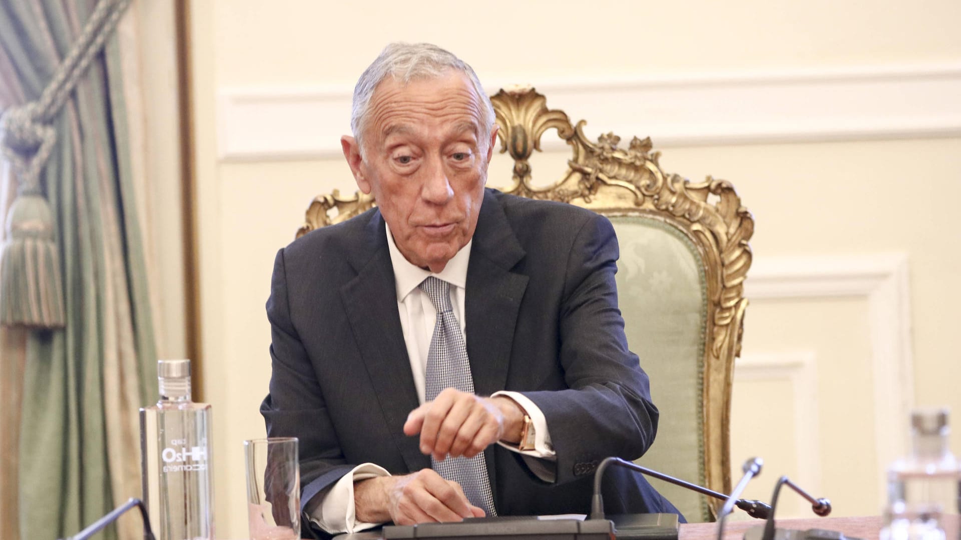 Marcelo Rebelo de Sousa: Der portugiesische Präsident bewies am Strand der Algarve Zivilcourage.