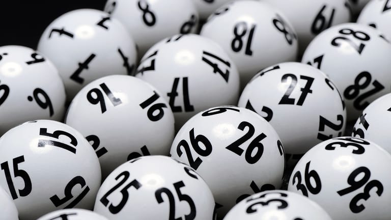 Historische Lotto-Ziehung: Am Mittwoch befinden sich 28 Millionen Euro im Jackpot. Danach ändern sich die Regeln für die garantierte Ausschüttung.