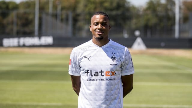 Soll bald wieder ins Lauftraining einsteigen: Alassane Plea. Soll bald wieder ins Lauftraining einsteigen: Alassane Plea.