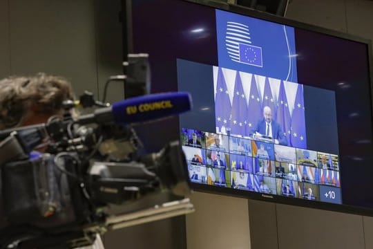 Die Staats- und Regierungschefs der EU sprechen bei einer Videokonferenz über den Umgang mit der politischen Krise in Belarus.