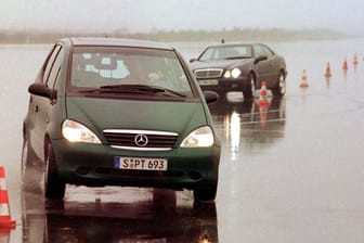 Nach dem verpatzten "Elchtest" im Jahr 1997 erhielt auch Mercedes A-Klasse serienmäßig EPS.