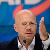 Andreas Kalbitz: Das Berliner Landgericht hat einen Eilantrag gegen den Rauswurf des Politikers aus der AfD abgelehnt.