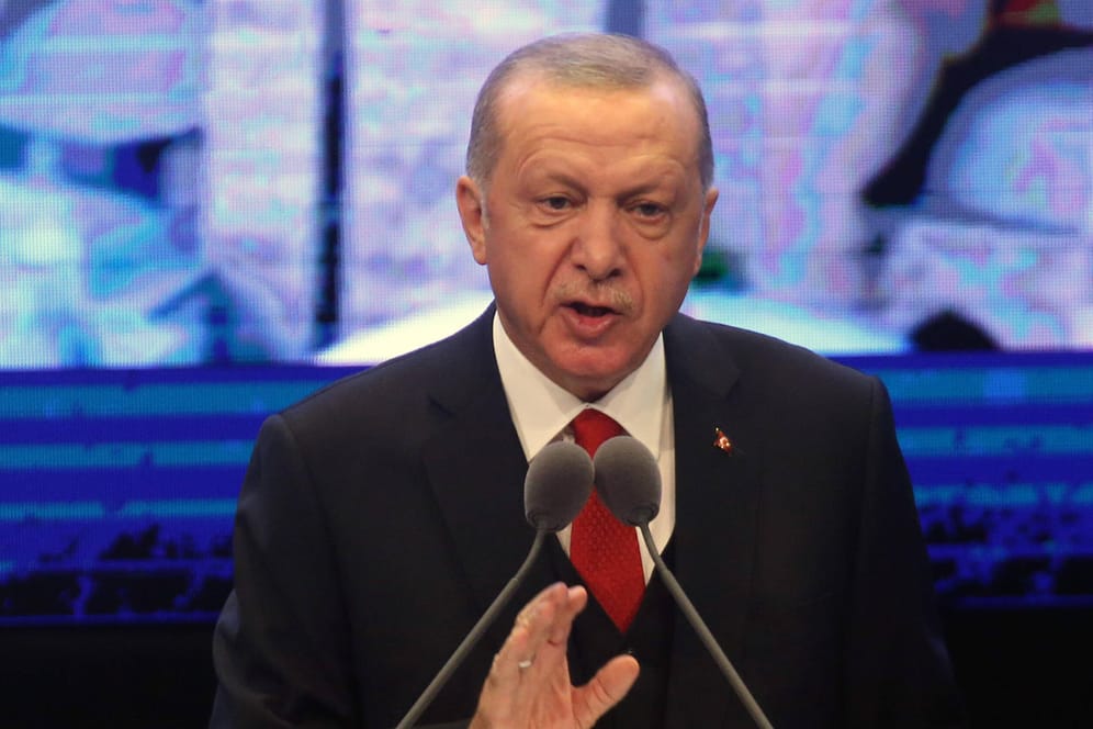 Recep Tayyip Erdogan: Der Präsident der Türkei hat verfügt, eine zuletzt als Museum genutzte Kirche als Moschee nutzbar zu machen.