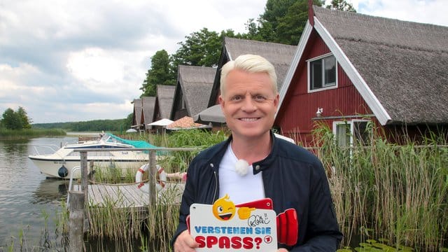 Moderator Guido Cantz meldet sich diesmal von der Mecklenburgischen Seenplatte.