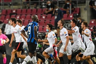 Inter Mailands Romelu Lukaku verließ nach dem verlorenen Europa-League-Finale sofot den Platz.