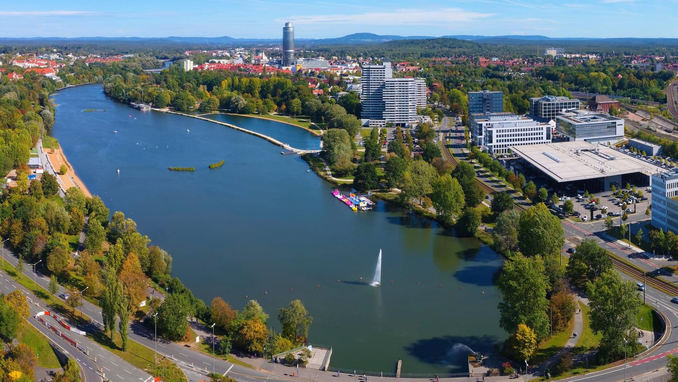 Wöhrder See in Nürnberg: Ein Jugendlicher ertrank bei einem Badeausflug.