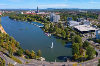 Wöhrder See in Nürnberg: Ein Jugendlicher ertrank bei einem Badeausflug.