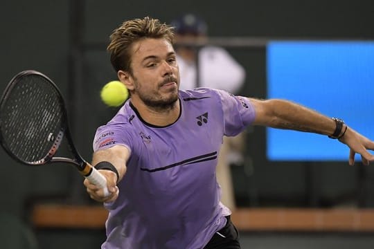 Wawrinka gewann das Finale gegen den Russen Aslan Karazew glatt in zwei Sätzen.