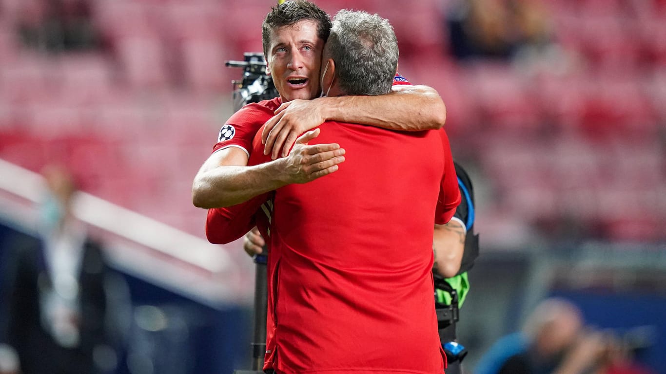Tränen in den Augen: Bayern-Star Robert Lewandowski nach dem Schlusspfiff in Lissabon.