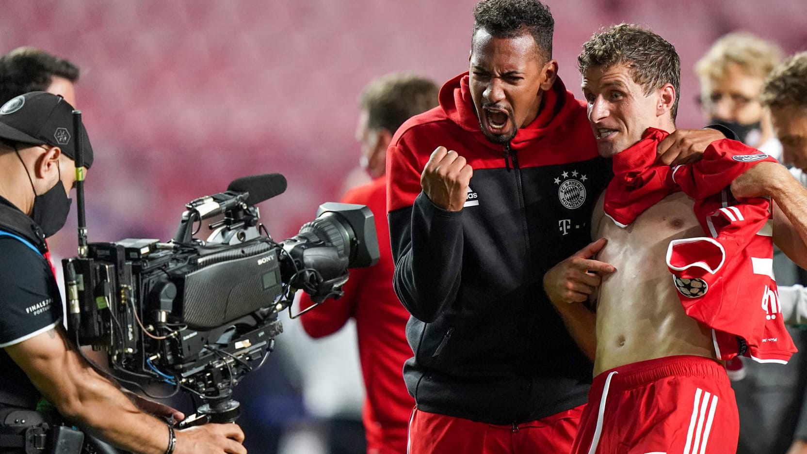 Doppelte Triple-Sieger: Jérôme Boateng und Thomas Müller.