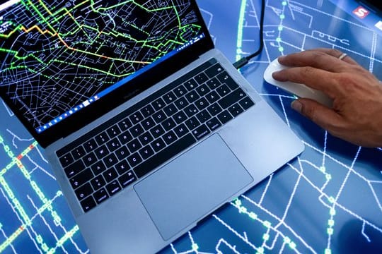 Die Simulation eines Streckenplans der Firma Graphmasters für eine Fahrempfehlung "collaborative routing" zur Stauumgehung in Berlin.