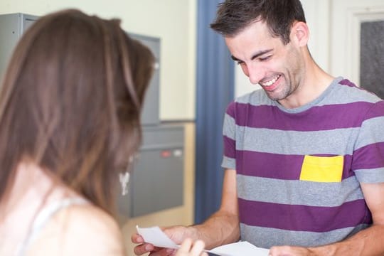 Wow, wir haben etwas gewonnen! Solche Briefe sind mit Vorsicht zu genießen, wenn man zuvor an keinem Gewinnspiel teilgenommen hat. Wow, wir haben etwas gewonnen! Solche Briefe sind mit Vorsicht zu genießen, wenn man zuvor an keinem Gewinnspiel teilgenommen hat.