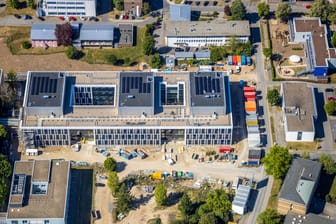Luftbild des Universitätsklinikum Düsseldorf: Dort entsteht eine abgetrennte Einheit zur Behandlung von Covid-19-Patienten.