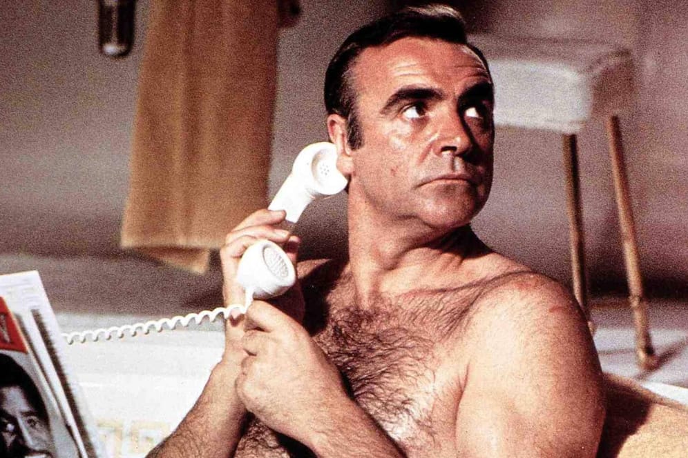 Sean Connery 1971 als James Bond in "Diamantenfieber": Heute wird der Mime 90 Jahre alt.