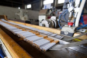 Illegale Zigarettenfabrik ausgehoben