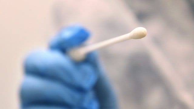 Coronatests als Selbstzahlerleistung sind umstritten. Coronatests als Selbstzahlerleistung sind umstritten.