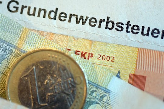 Auch beim Kauf eines Mobilheims fallen Grunderwerbsteuern an. Auch beim Kauf eines Mobilheims fallen Grunderwerbsteuern an.