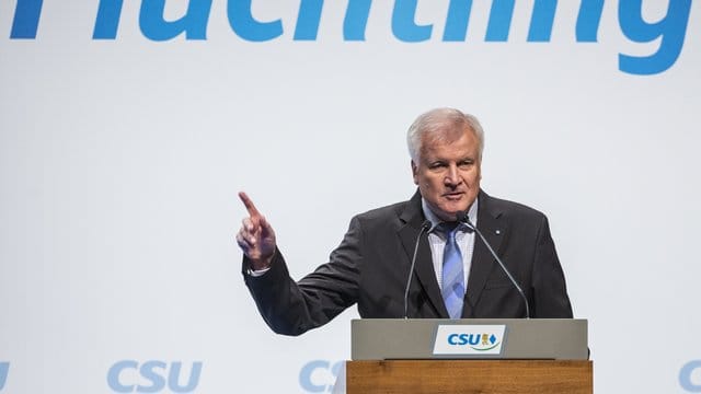 Horst Seehofer spricht bei einem CSU-Kongress