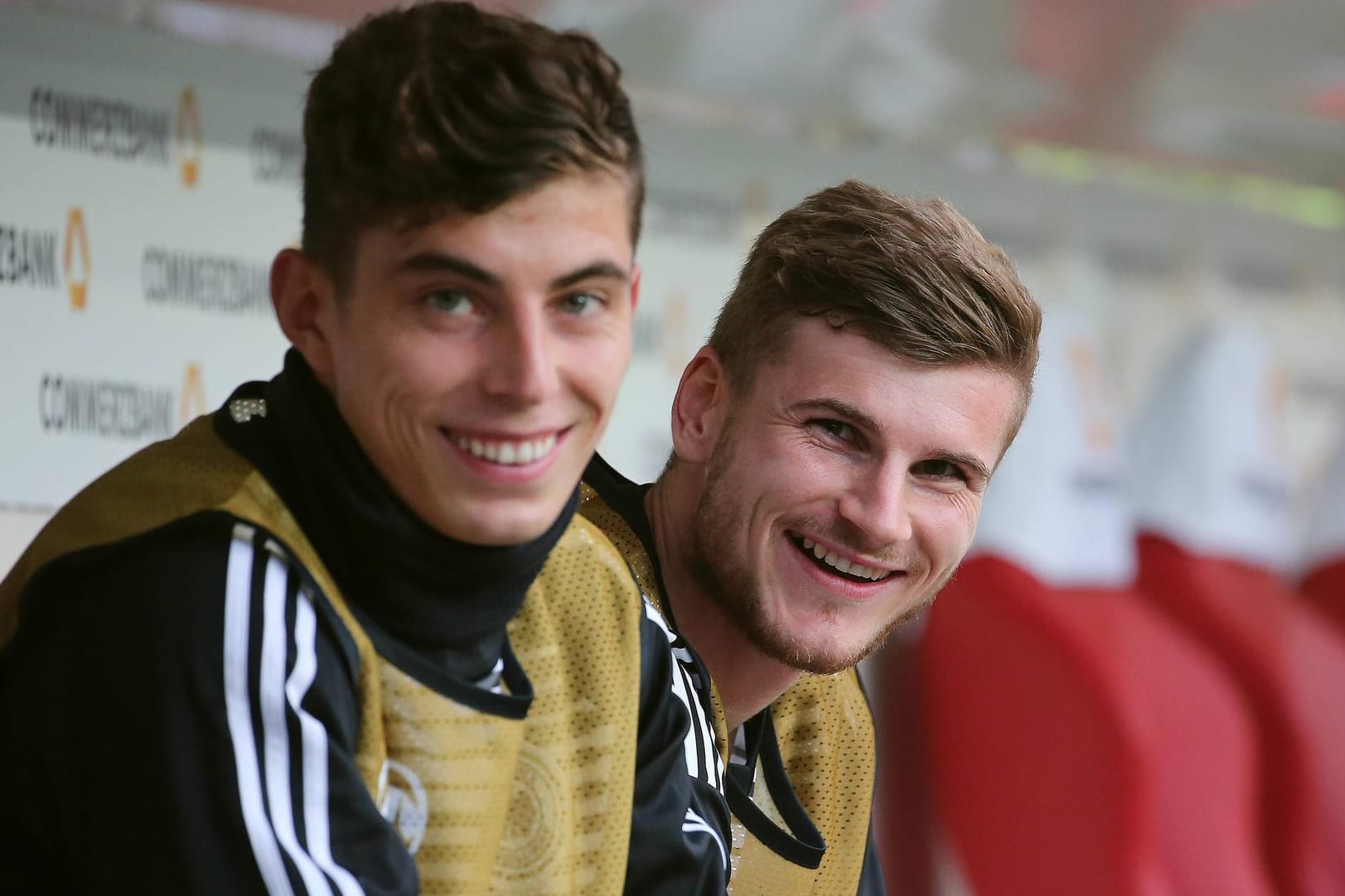 Timo Werner und Kai Havertz (l.): Die deutschen Nationalspieler könnten in der Premier League eine wichtige Rolle bekommen, Chelsea zum Erfolg verhelfen.