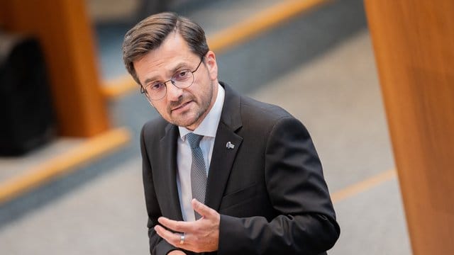 Thomas Kutschaty spricht Thomas Kutschaty spricht