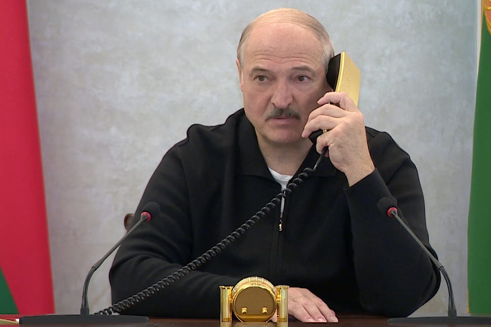 Alexander Lukaschenko: Der belarussische Präsident bittet Wladimir Putin um Hilfe. (Archivbild)