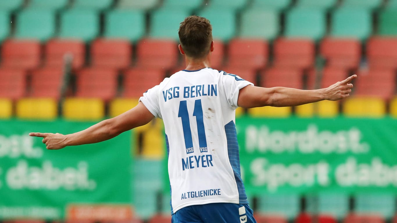 Linus Meyer vom VSG Altglienicke: Der Verein aus Berlin gibt das Heimrecht im DFB-Pokal an den 1. FC Köln ab.