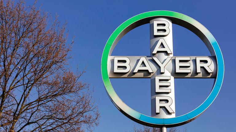Bayer: Der deutsche Pharmakonzern arbeitet unter anderem an der Entwicklung von Gerinnungshemmern gegen das Coronavirus.
