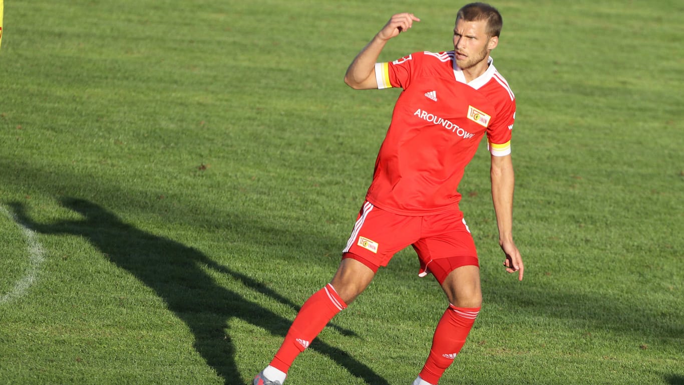 Von der Haupt- in die Domstadt: Sebastian Andersson (hier noch im Union-Berlin-Jersey) wird in der neuen Saison das Trikot des 1. FC Köln überstreifen.
