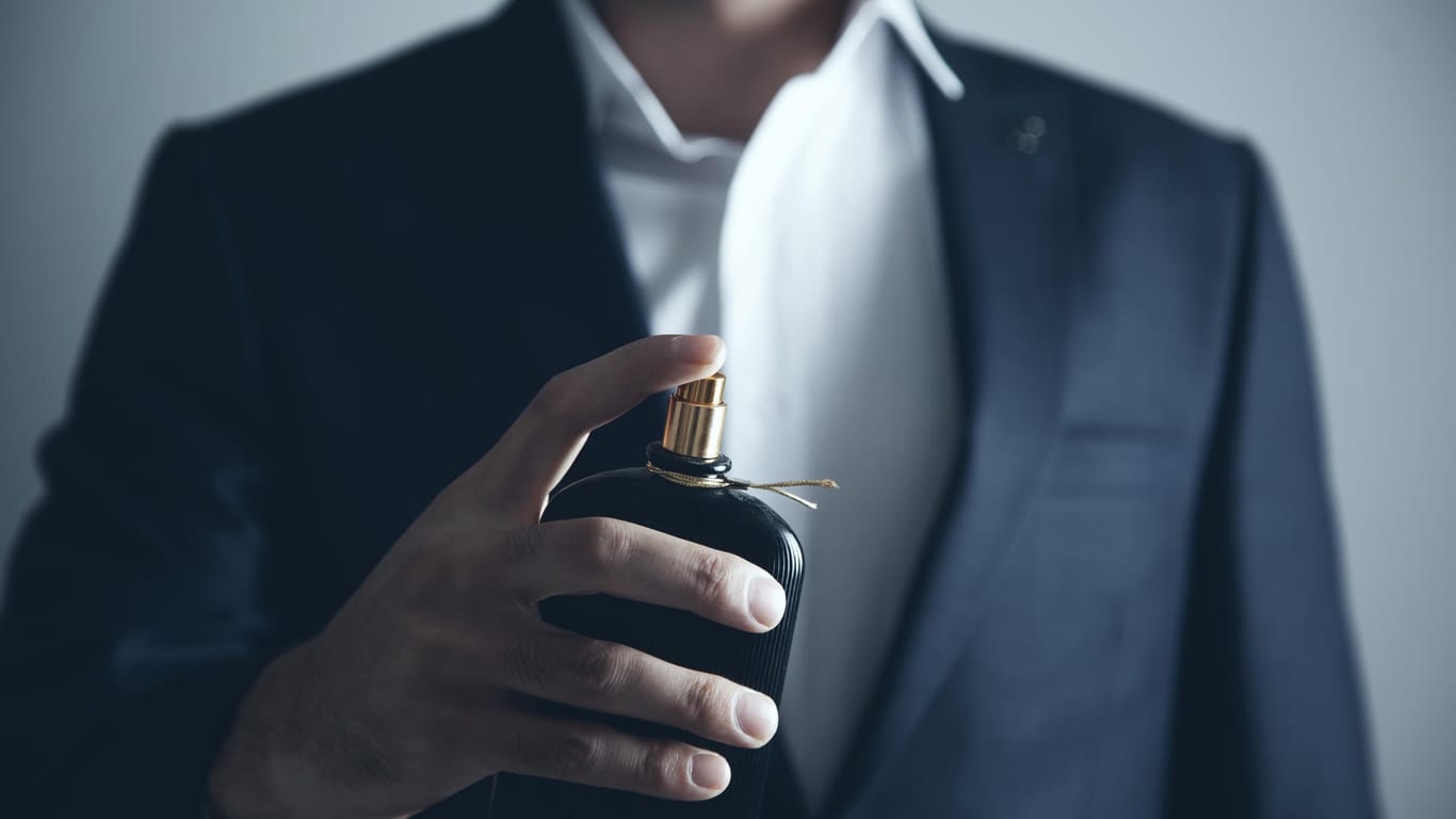 Die 10 besten Parfums für Männer zum Verschenken.
